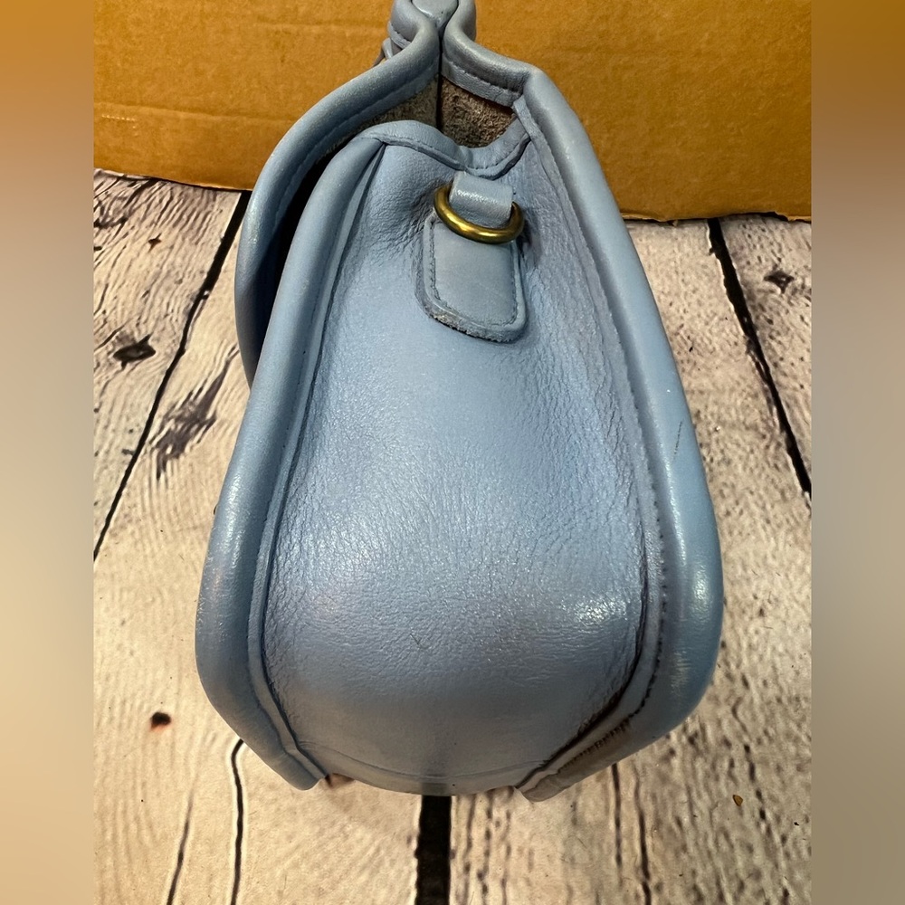 Vintage Coach 9023 Winnie Bag RARE🩵PERIWINKLE BLUE🩵Made in ‘97 Only NICE! - Picture 10 of 14